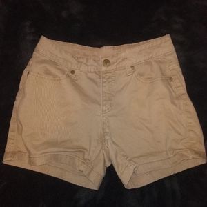 Khaki shorts